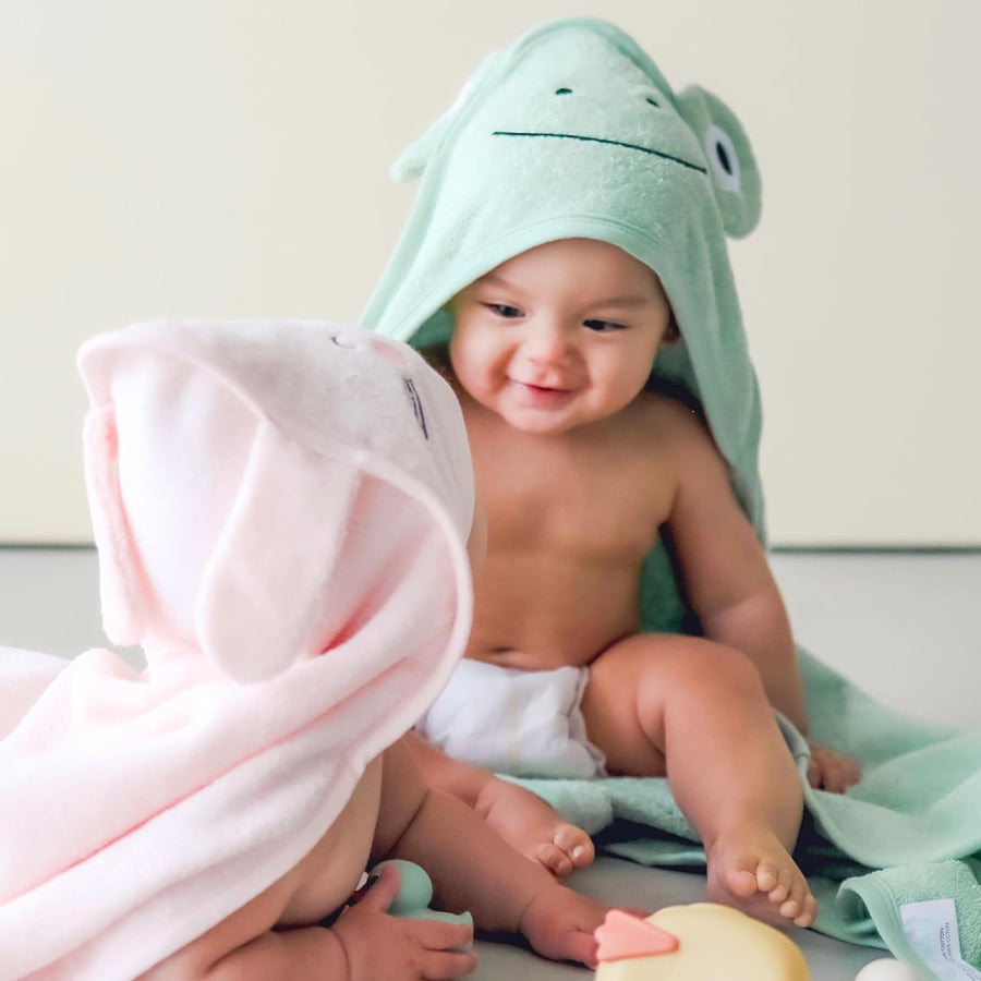 CuddleBug Cotton Hooded Baby Towel & Wash Mitt Set - Frog Sage Green