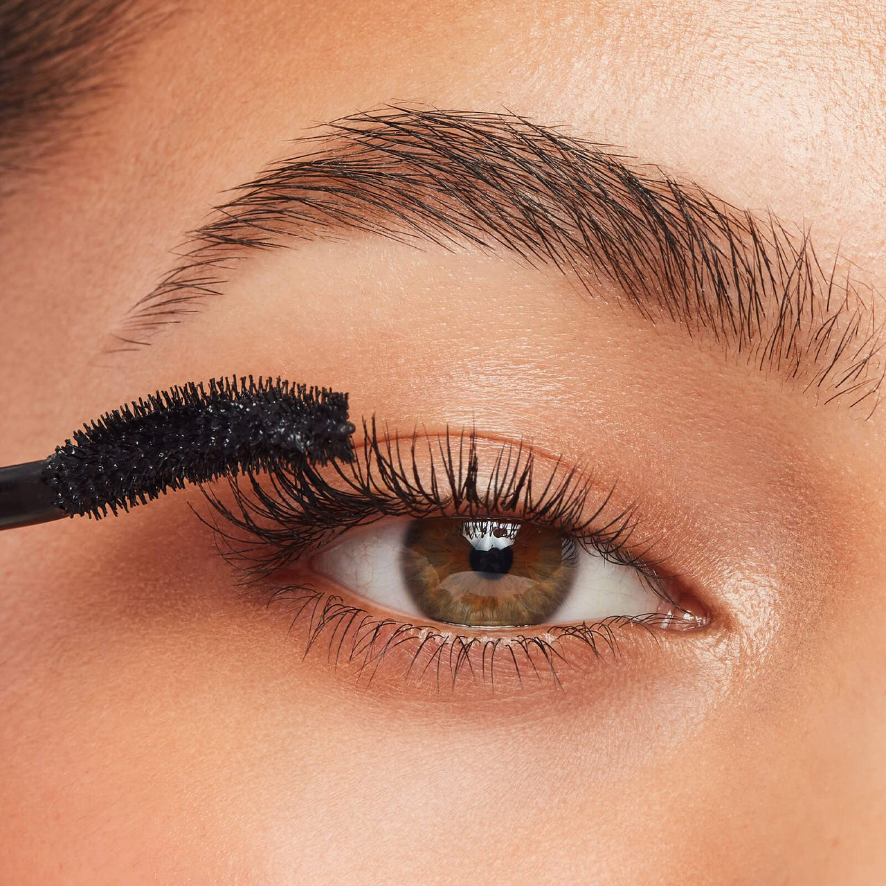 Eyeko Lash Alert Mascara - Black 8ml | Caffeine & Biotin Volumising Mascara