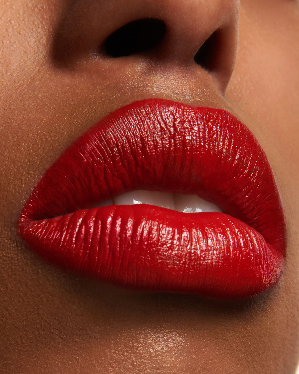 ISAMAYA Lips Refill in Cardinal applied on lips