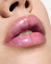 ISAMAYA Liplacq 2.0 lip serum in Ultraviolet close-up on lips