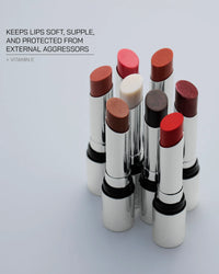 ISAMAYA Lips Refill Pearlescent, vitamin E-infused melting balm - Retrograde