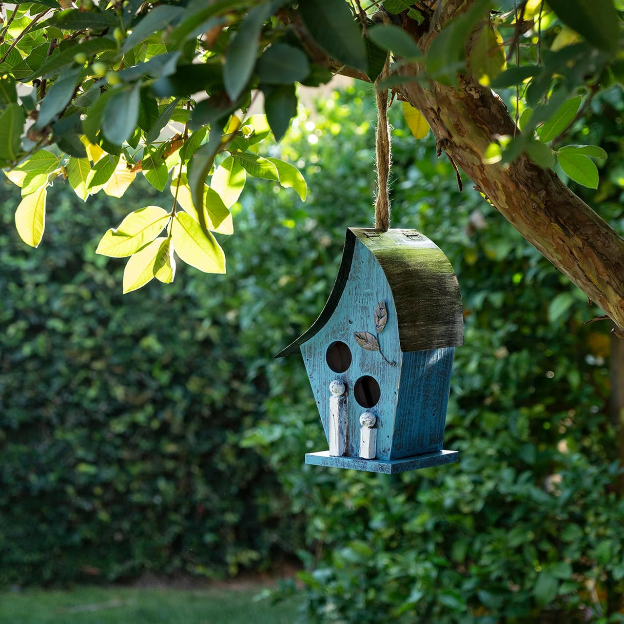 Alpine Corporation 30cm Outdoor Hanging Birdhouse - Blue - liquidation.store