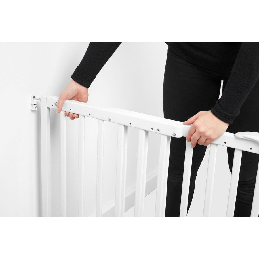 Badabulle Deco Pop Wooden Extending Safety Gate 63.5–106cm - liquidation.store