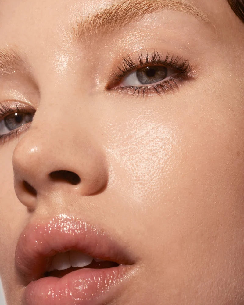 ISAMAYA Dazzle Up Highlighter               