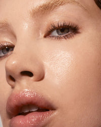 ISAMAYA Dazzle Up Highlighter               