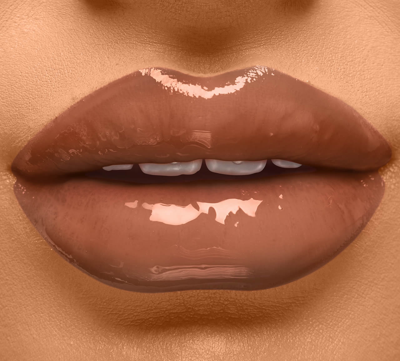 I Am Eyeconic 90’s baby Lip Gloss - Warm Chocolate Nude (3ml) - liquidation.store