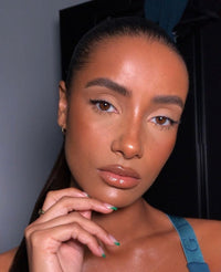 I Am Eyeconic Ice Me Out Lip Gloss - Sheer with champagne rose pearls (3ml) - liquidation.store