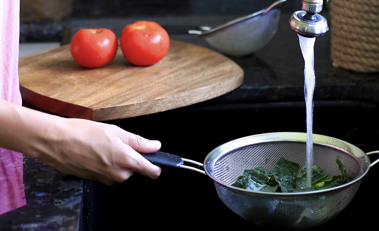 LiveFresh Premium Quality Fine Mesh Stainless Steel Strainer Colander - 19 CM - liquidation.store