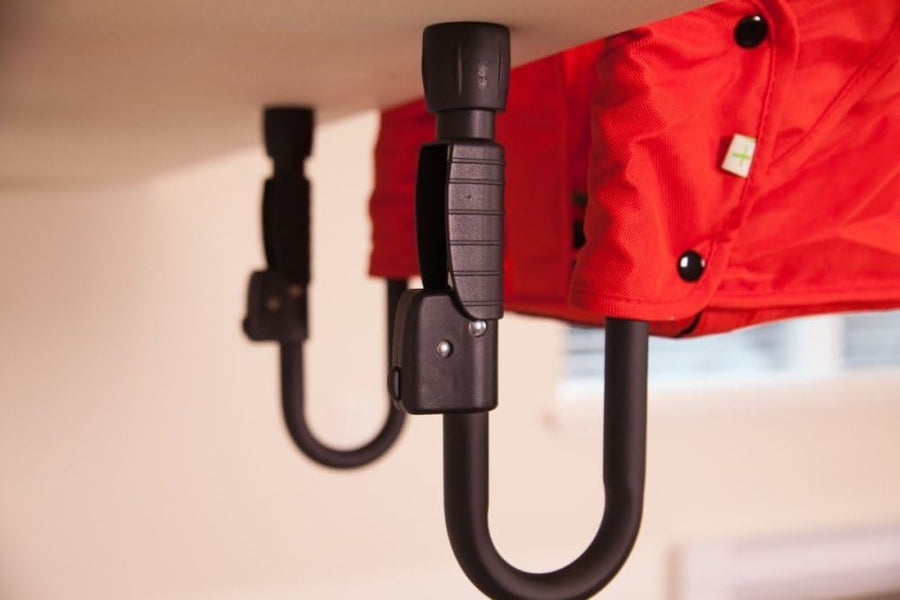 Lulujo guzzie+Guss Perch Clip On Baby Table Chair - liquidation.store