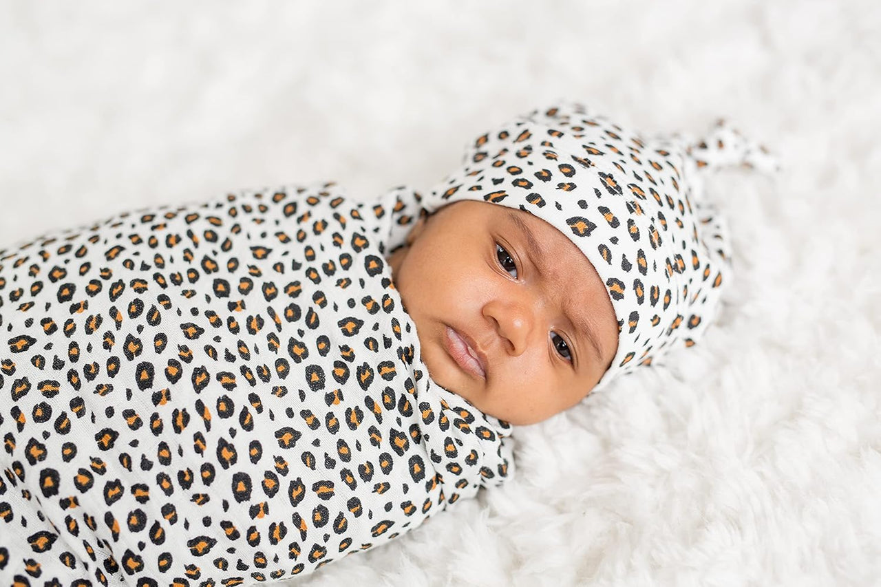 Lulujo Hello World Baby Swaddle & Hat - Leopard (0 - 3M) - liquidation.store