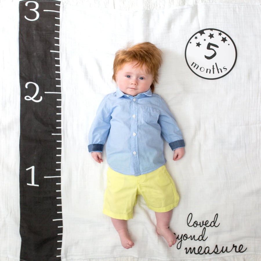 Lulujo Muslin Swaddle & Cards Gift Set- Loved Beyond Measure - liquidation.store