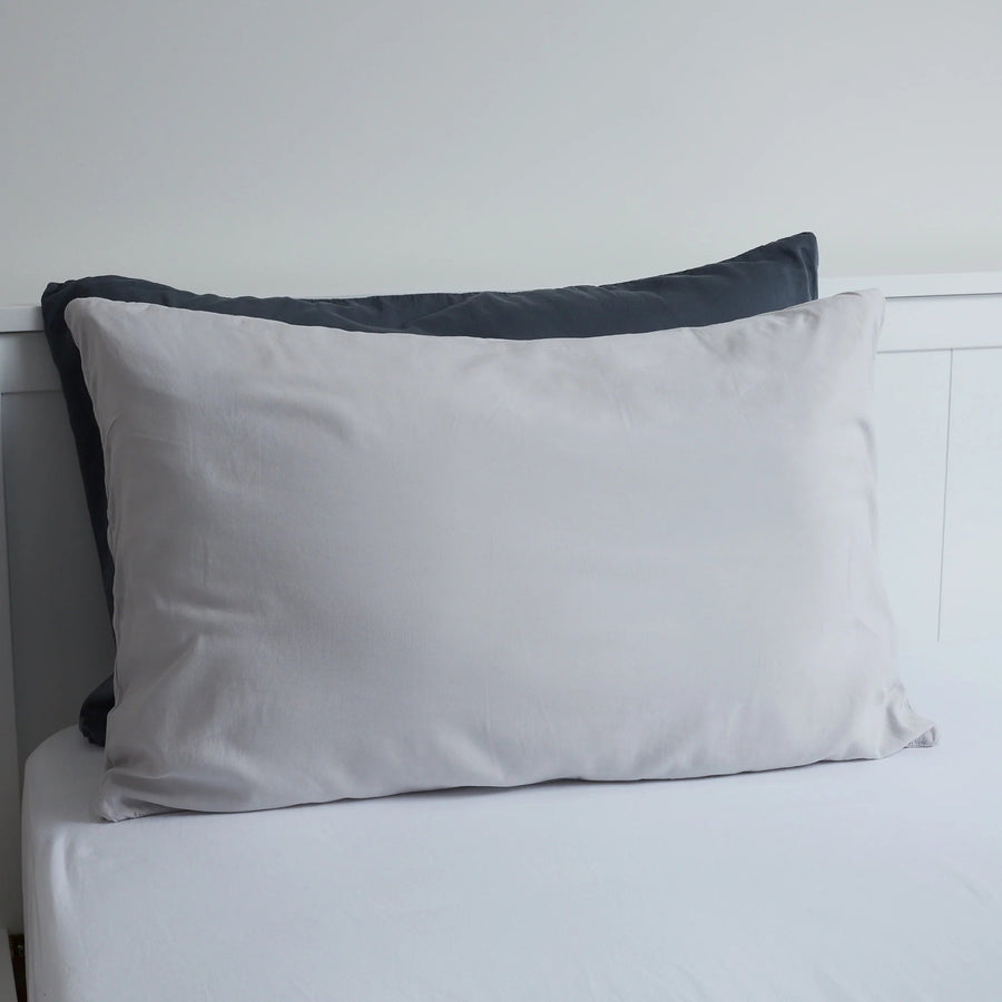 Lunar Oceans Luxe Cotton Pillowcase Set - Light Grey (2 Pillowcases) - liquidation.store