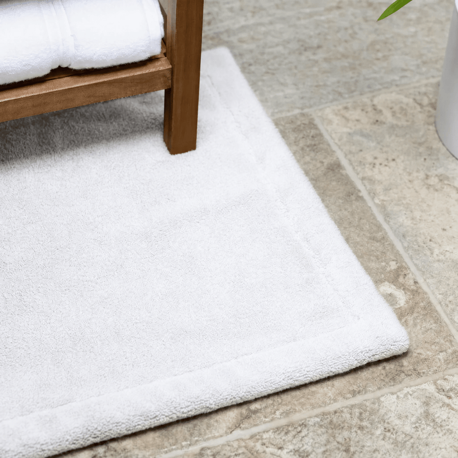 Lunar Oceans Plush Cotton Bath Mat (White) - liquidation.store