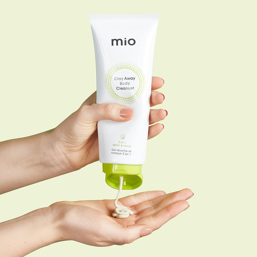 Mama Mio Clay Away Detoxifying Body Cleanser - 200ml - liquidation.store