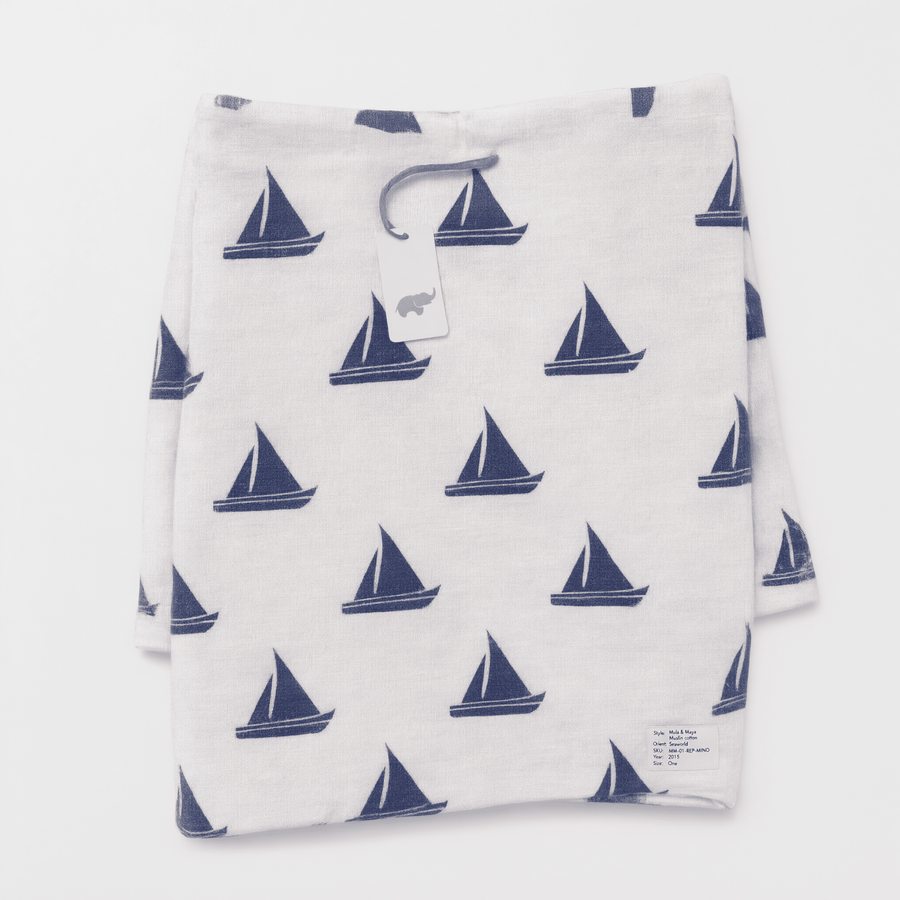 Monica + Andy Single Layer Muslin Swaddle Blanket - Blue Ships - liquidation.store