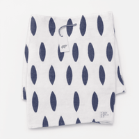 Monica + Andy Single Layer Muslin Swaddle Blanket - Leaf - liquidation.store