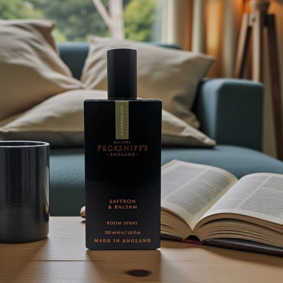 Pecksniffs Saffron & Balsam Room Spray 200ml - liquidation.store