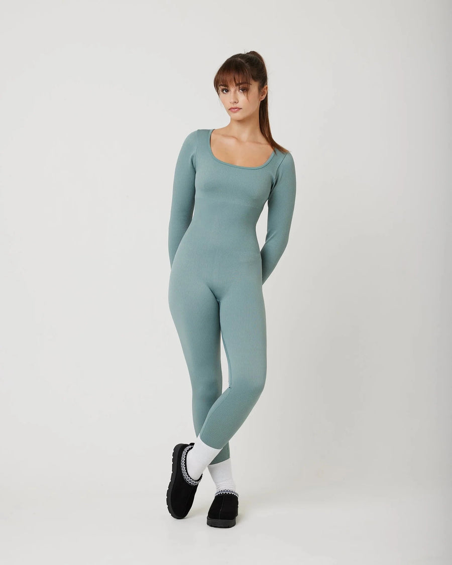 Snuggz Fit Ribbed Long Sleeve Green Seamless Jumpsuit (Various Sizes) - liquidation.store