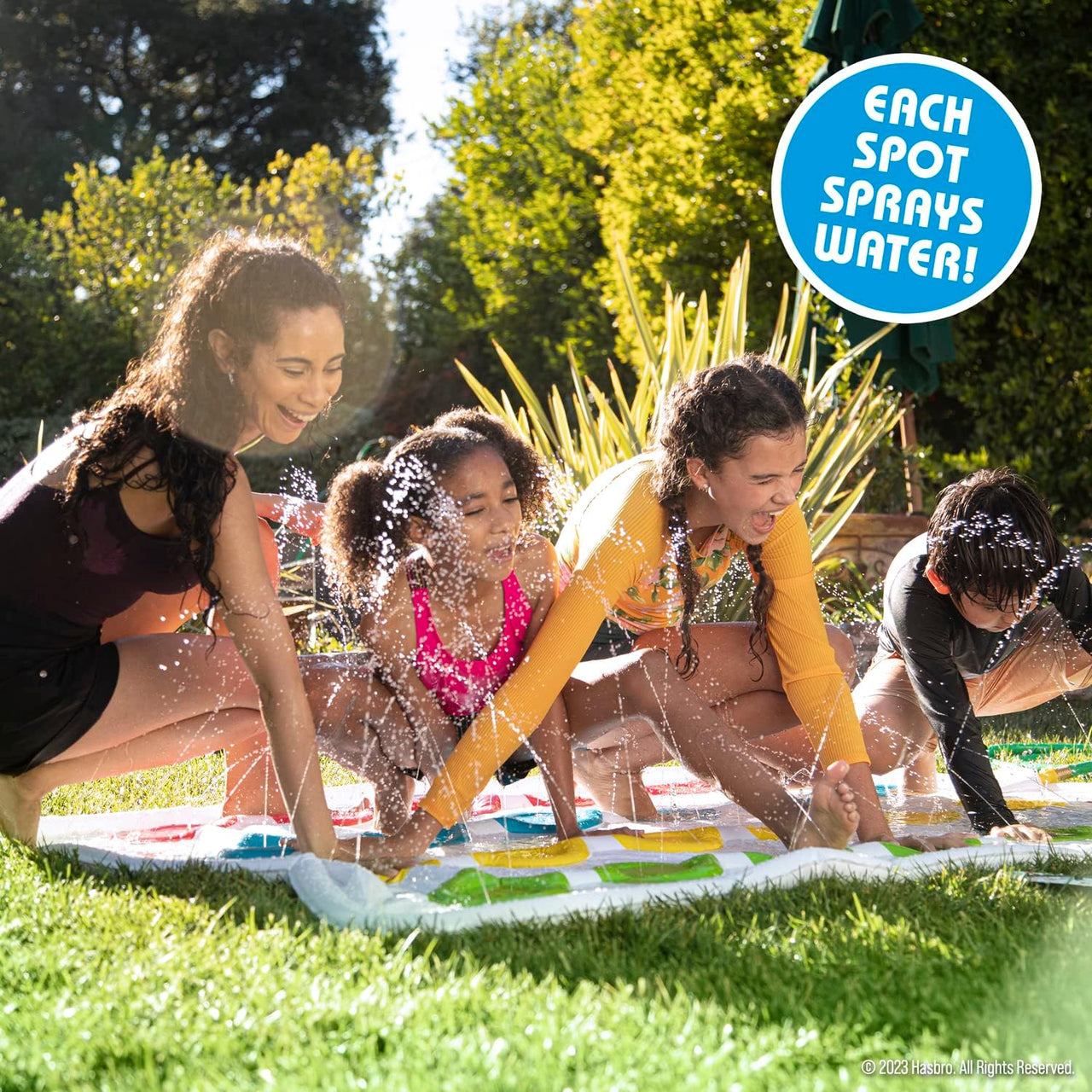 Splash Twister Sprinkler Mat Outdoor Game For Kids - 6YRS+ - liquidation.store