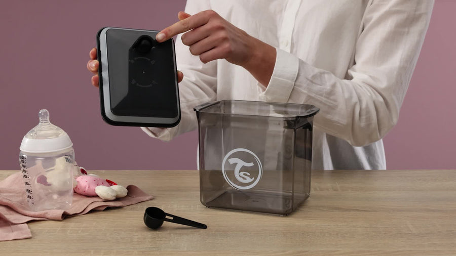 Twistshake Baby Formula Container - 1700ml (Black) - liquidation.store