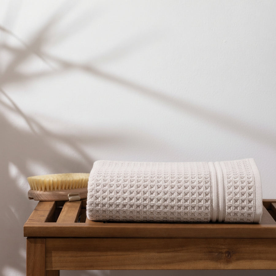 Luxury Waffle Cotton Bath Towel - Oatmeal
