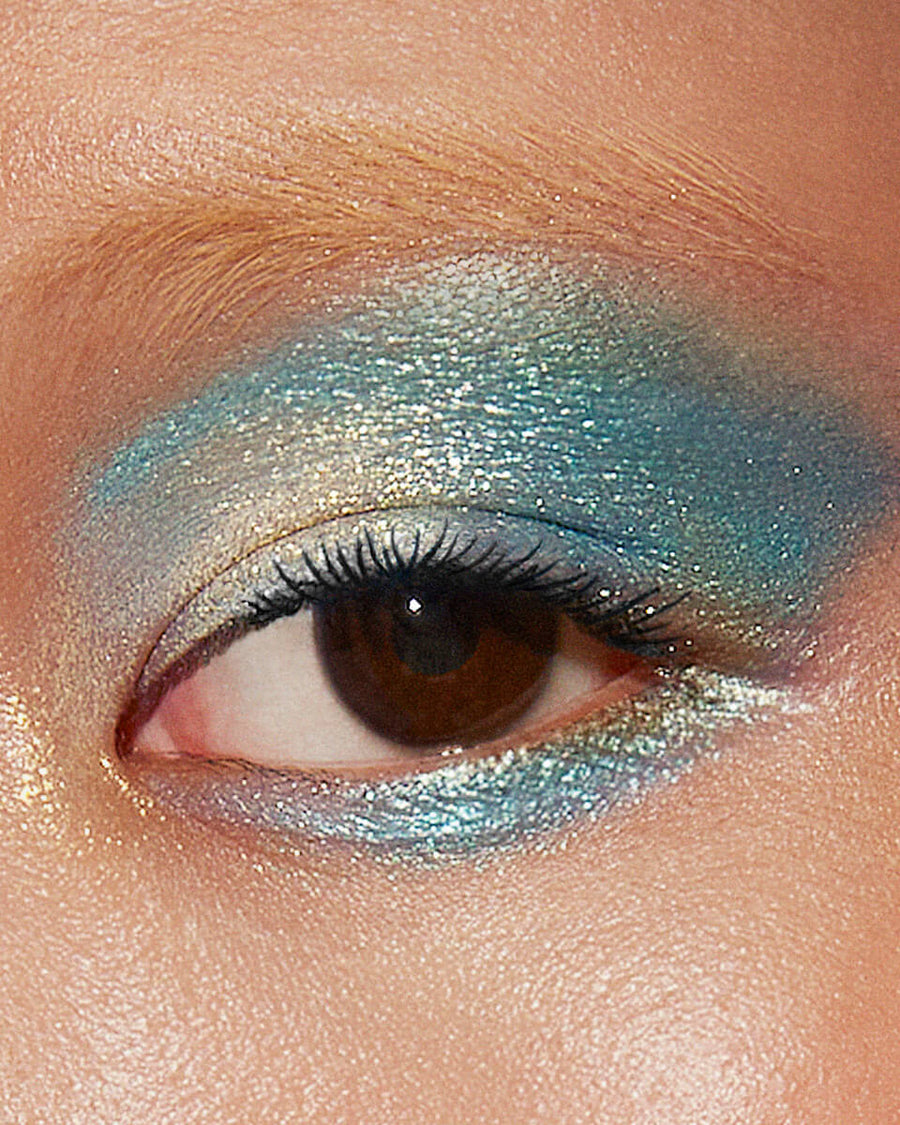 ISAMAYA Wild Star Pressed Pigment Palette eye makeup look
