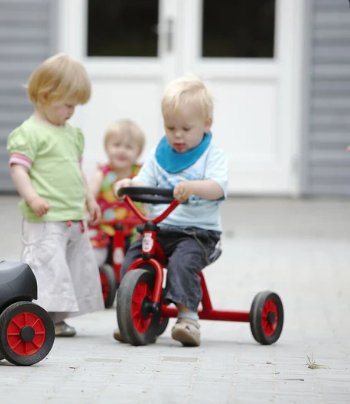 Winther Mini Viking Kids Push Trike Bike Age 1 - 3 - liquidation.store